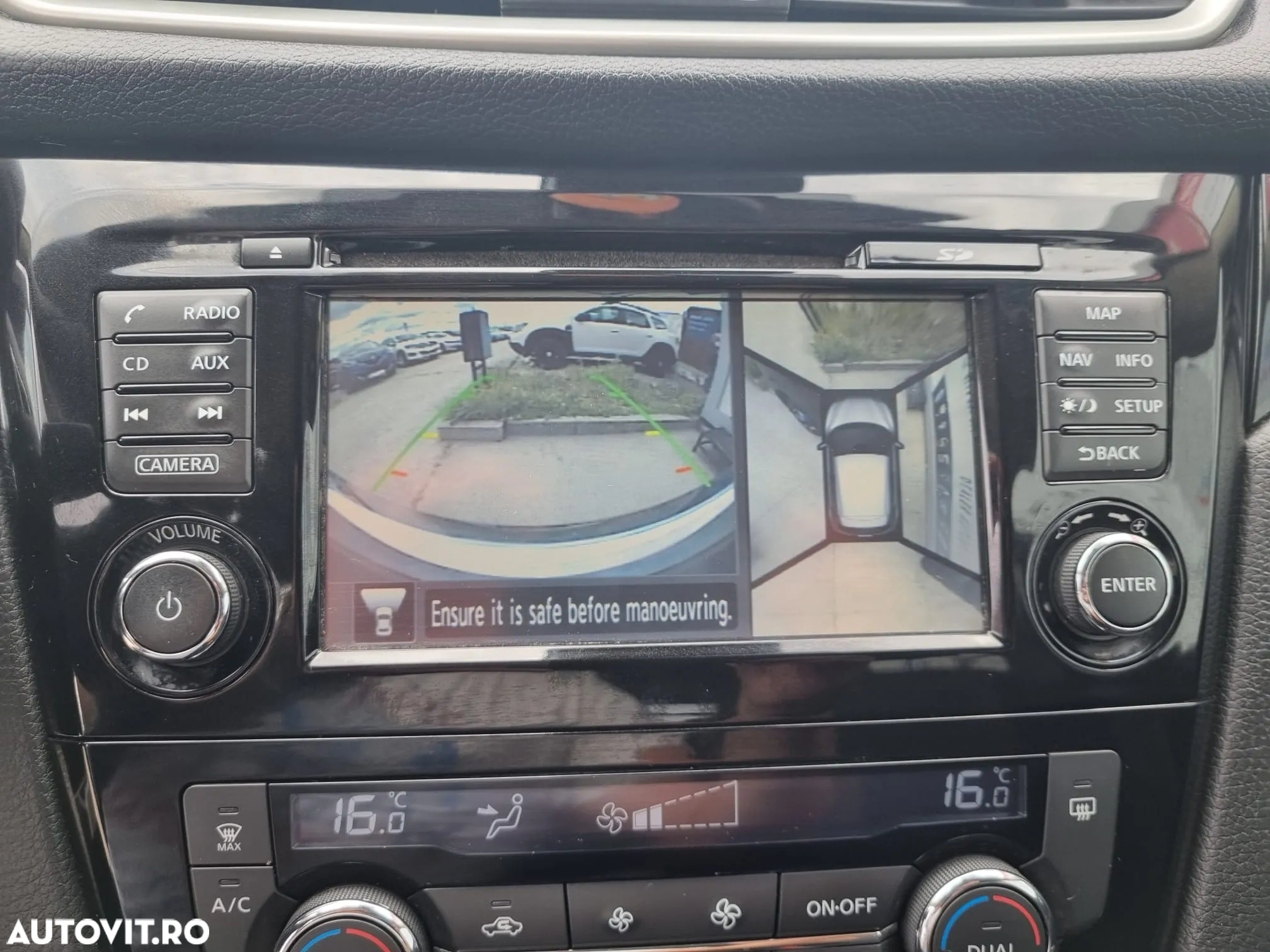 Nissan Qashqai 1.5 DCI N-Connecta - 14