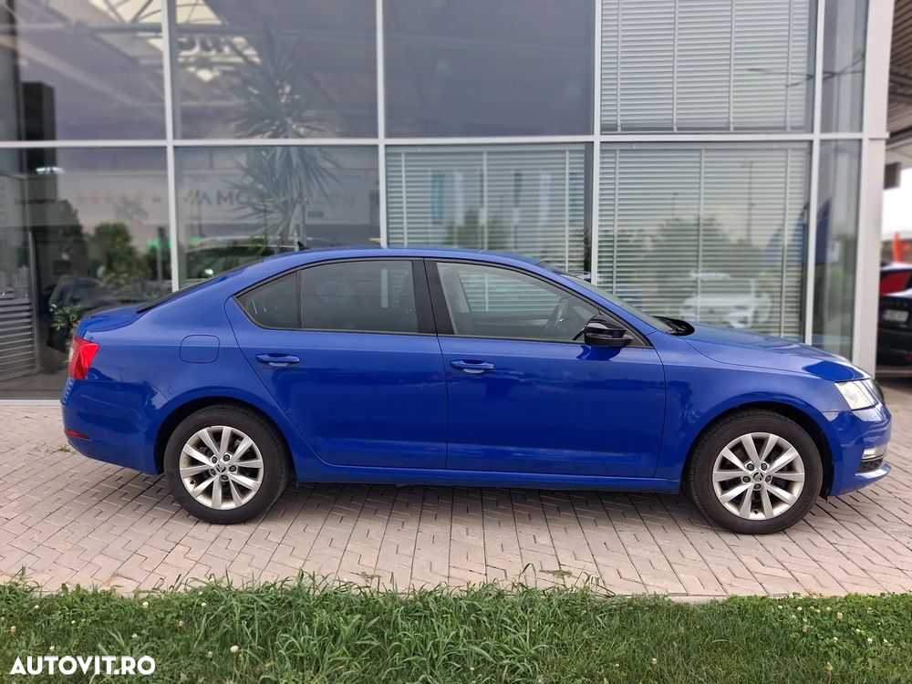 Skoda Octavia 1.5 TSI ACT DSG Ambition - 6