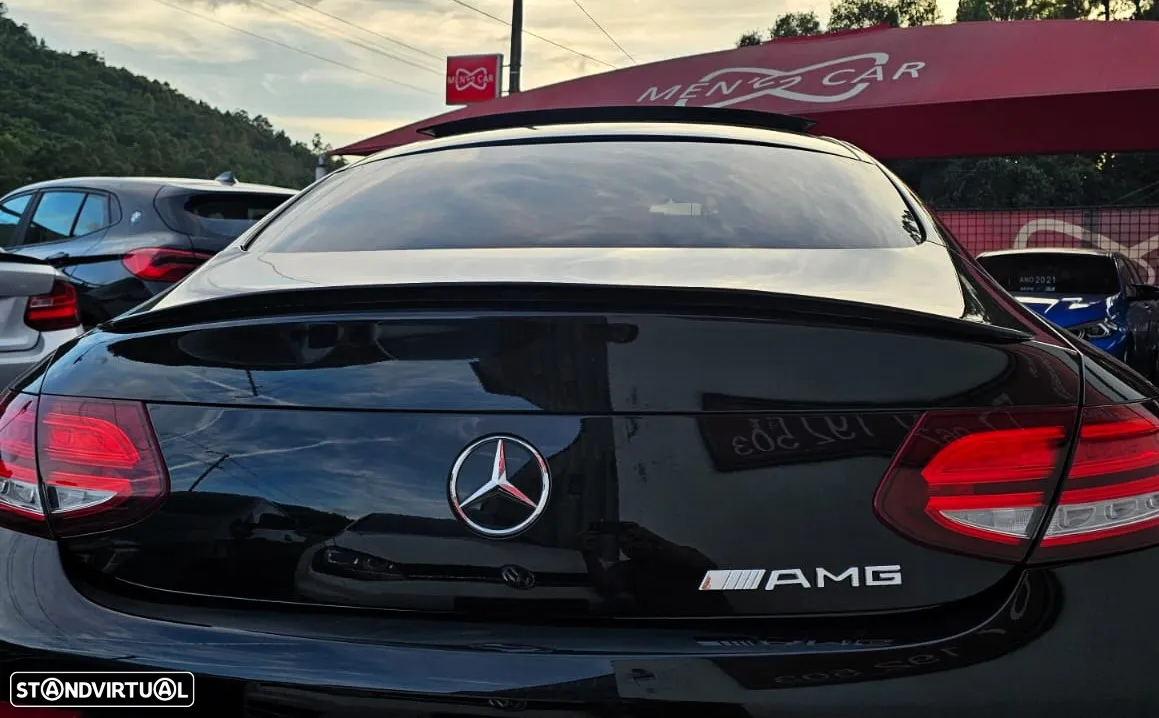 Mercedes-Benz C 220 d Coupe 9G-TRONIC AMG Line - 13