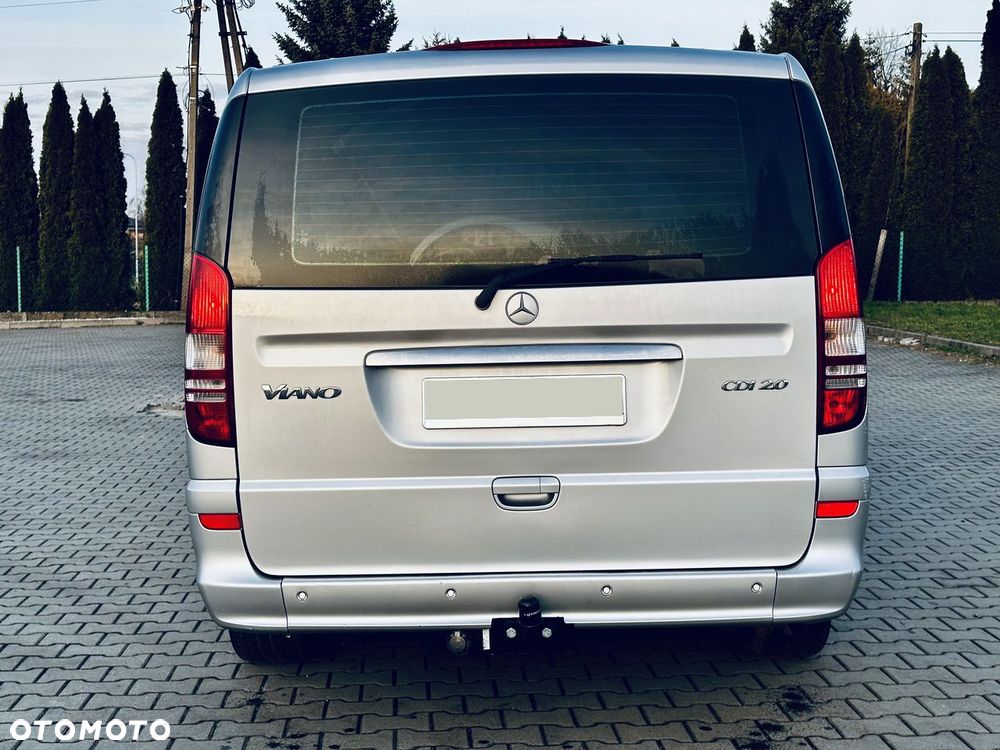 Mercedes-Benz Viano - 5