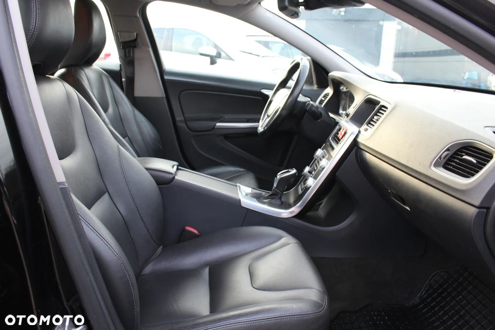 Volvo S60 T5 Geartronic Summum - 30