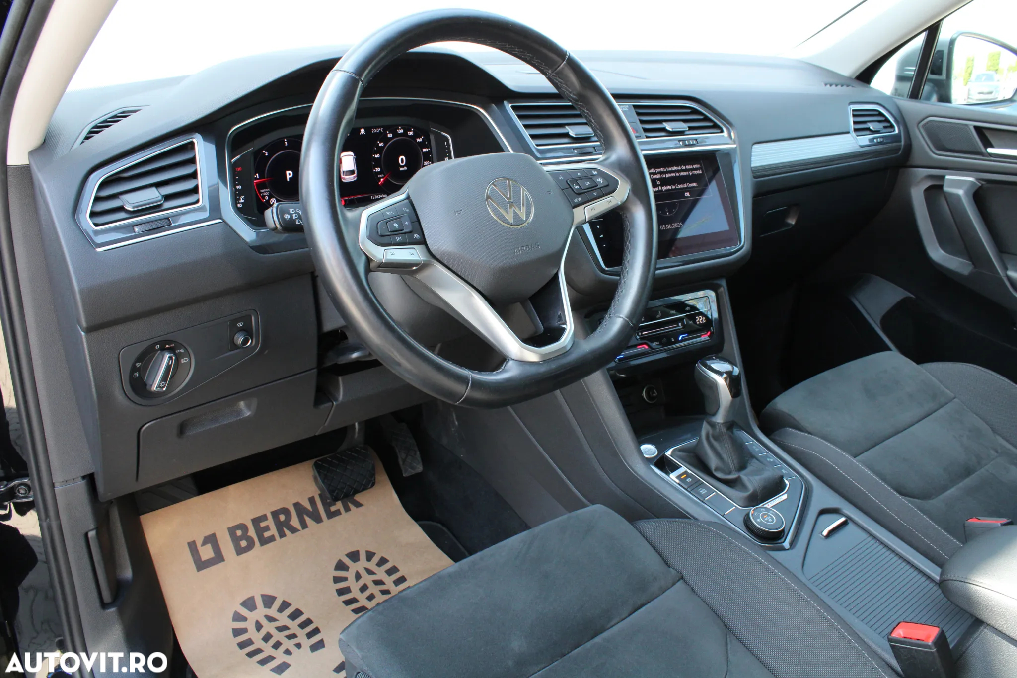 Volkswagen Tiguan Allspace 2.0 TDI 4Mot DSG Elegance - 16