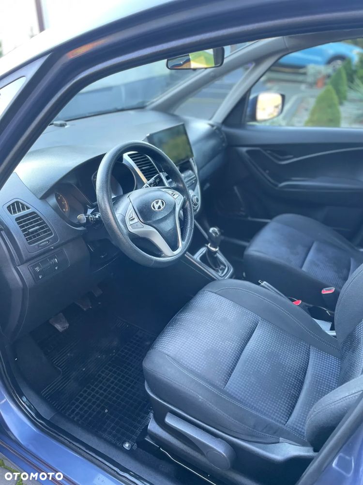 Hyundai ix20 1.4 Premium blue - 7