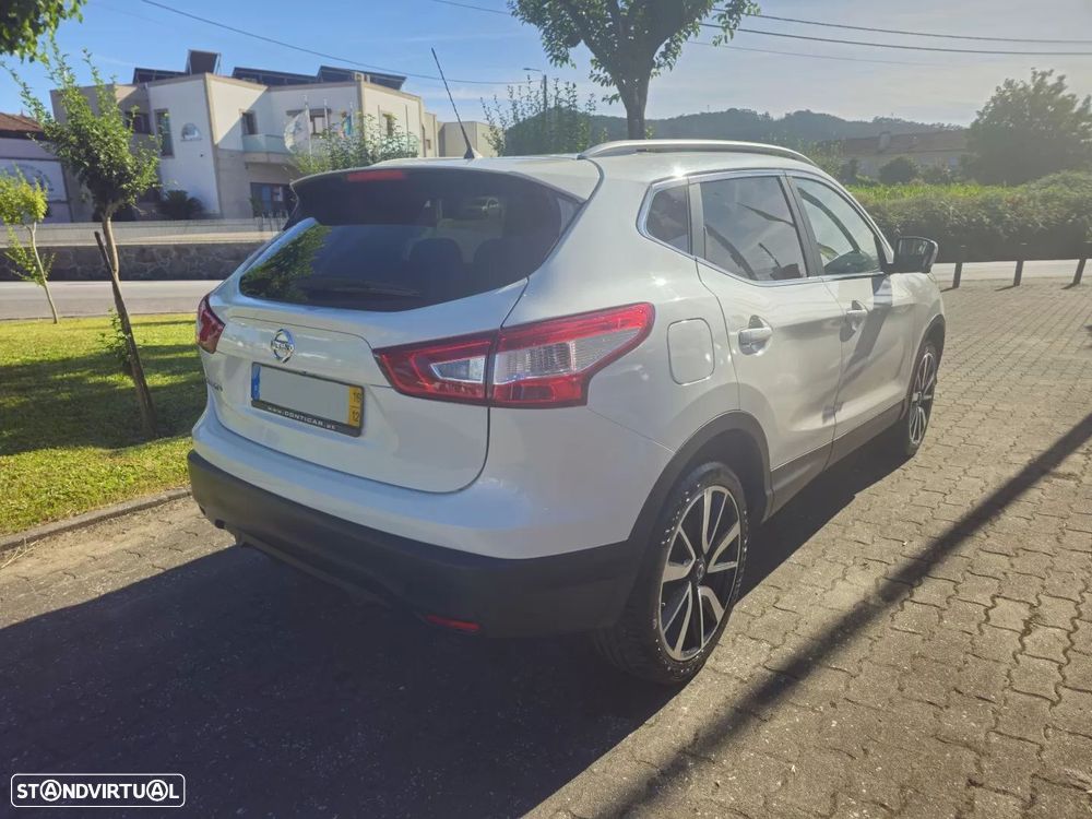 Nissan Qashqai 1.6 dCi Tekna Premium Bose - 4