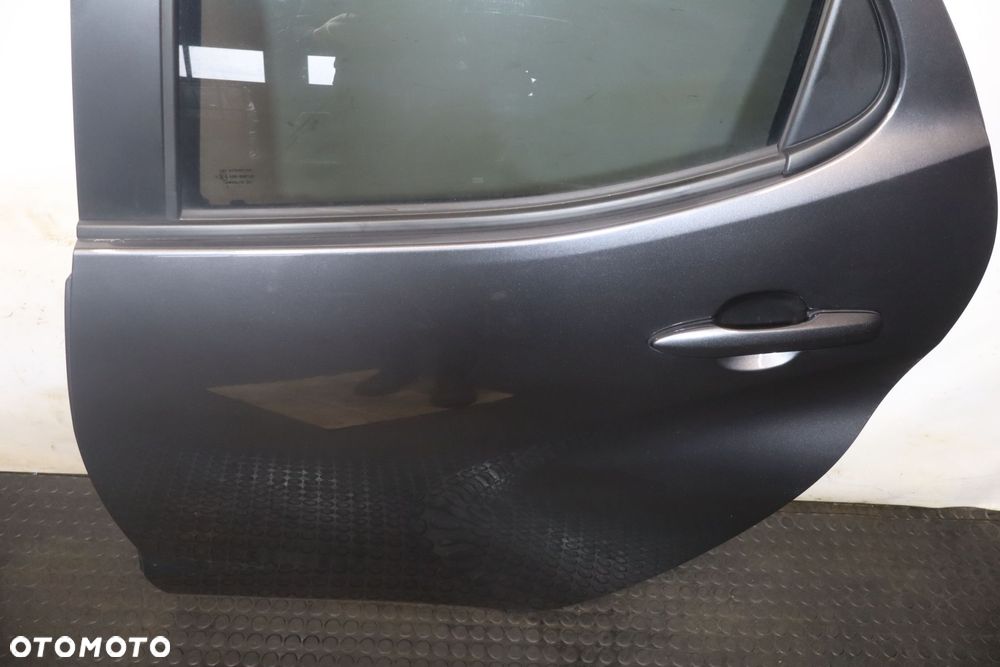 DRZWI LEWY TYŁ TOYOTA YARIS IV 1G3 - 6