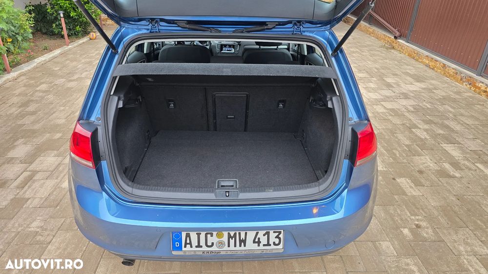 Volkswagen Golf 1.6 TDI BlueMotion Technology Comfortline - 17