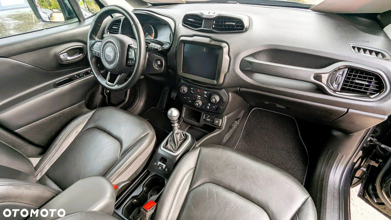 Jeep Renegade - 19