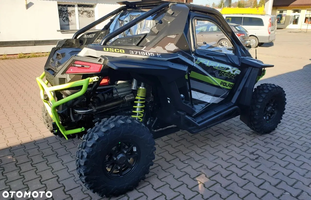 Polaris RZR - 13