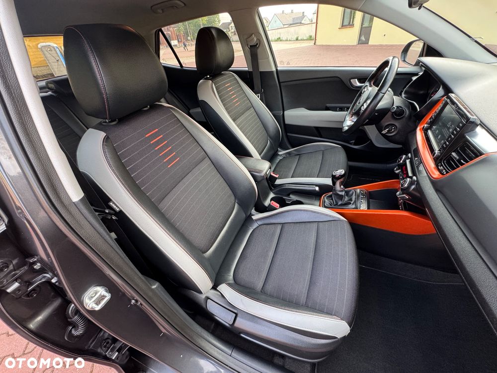 Kia Stonic 1.6 CRDi Spirit - 36