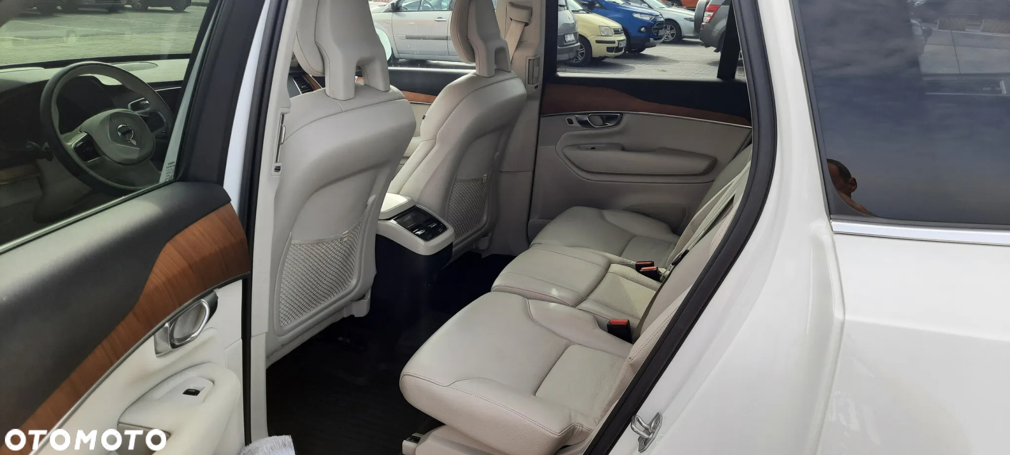 Volvo XC 90 T6 AWD Momentum 7os - 12