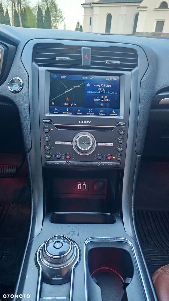Ford Fusion - 20