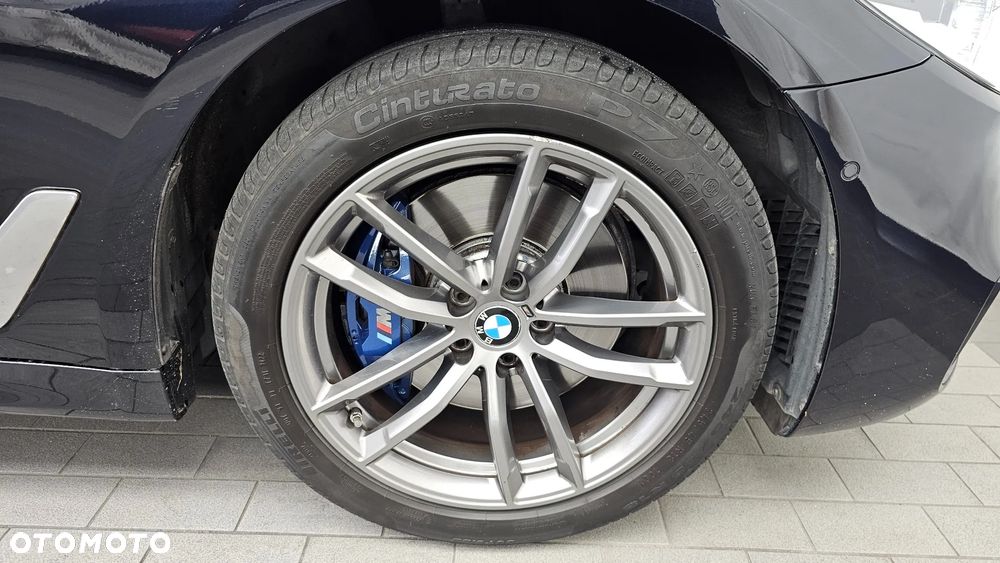 BMW Seria 5 530i xDrive M Sport Edition - 21