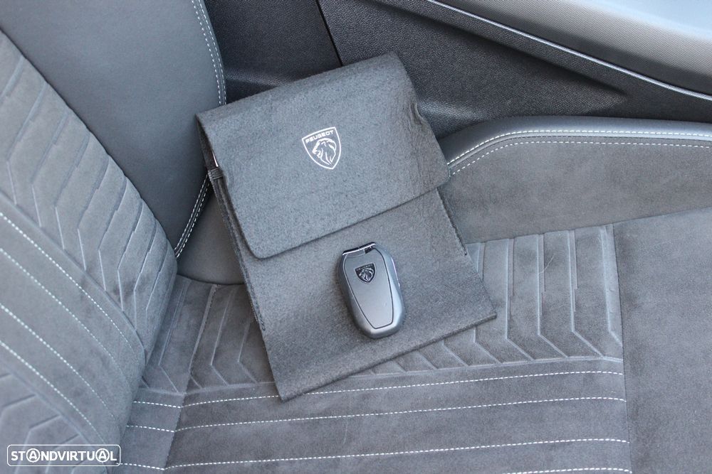 Peugeot E-3008 73 kWh GT - 27