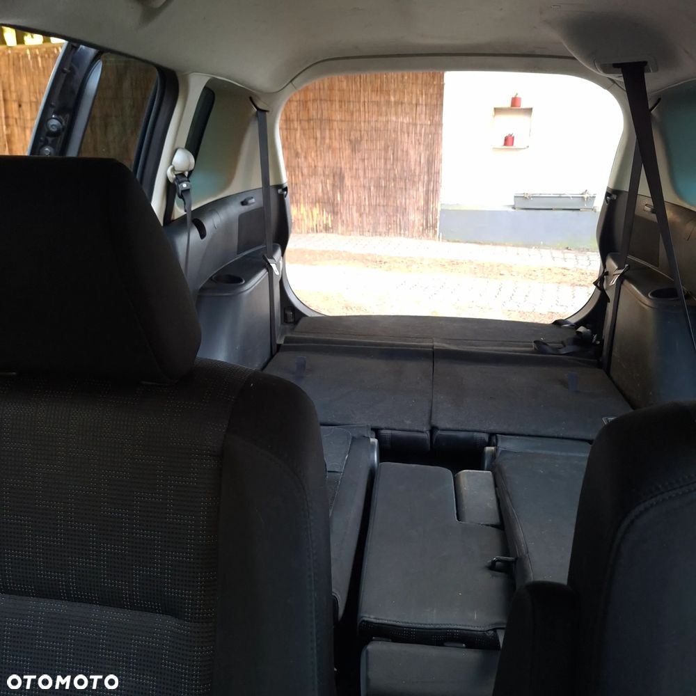 Mazda 5 2.0 Exclusive - 22