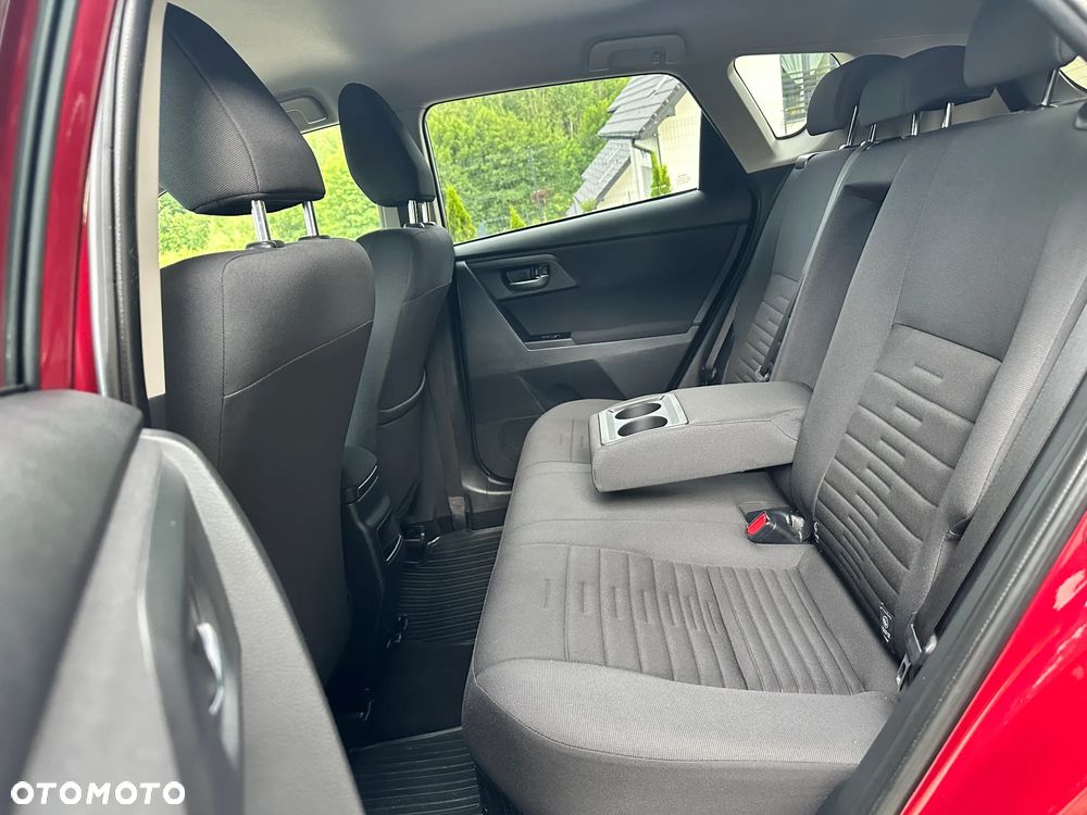 Toyota Auris 1.8 VVT-i Automatik Design Edition - 28
