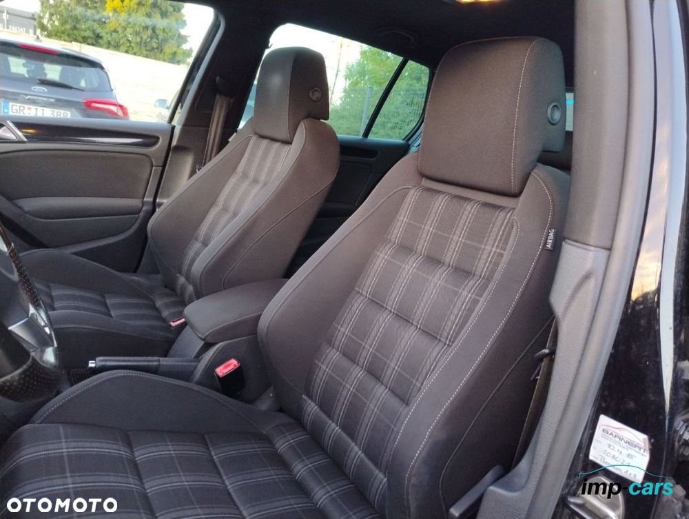 Volkswagen Golf 2.0 TDI GTD - 13