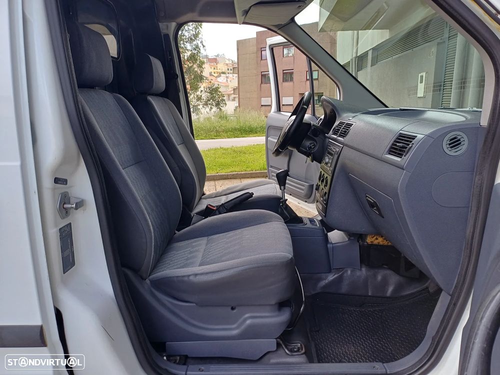 Ford TRANSIT CONNECT 1.8 TDCI 90 CV - 34