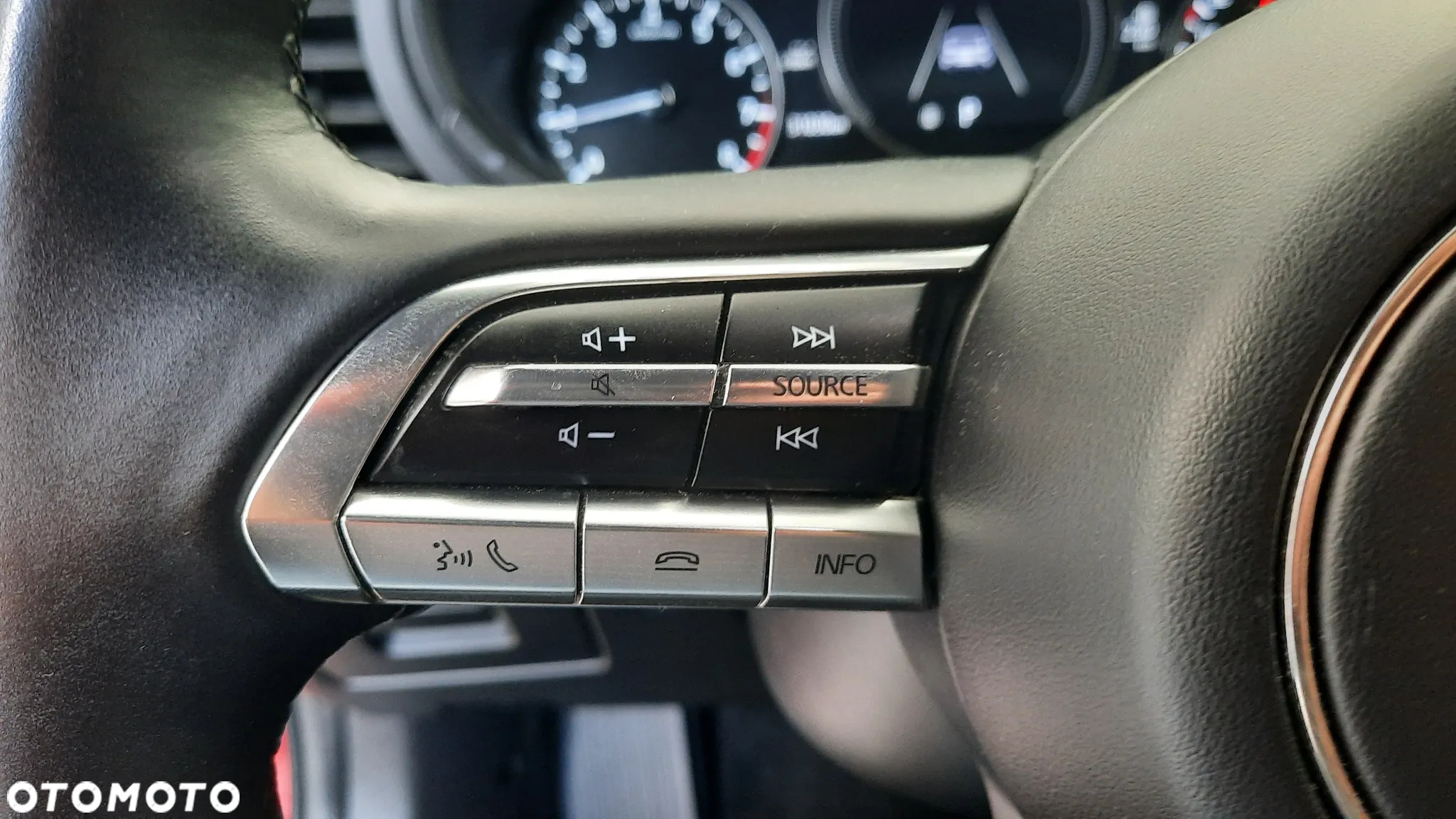 Mazda 3 e-SKYACTIV-G 2.0 M HYBRID 150 DRIVE SELECTION - 11
