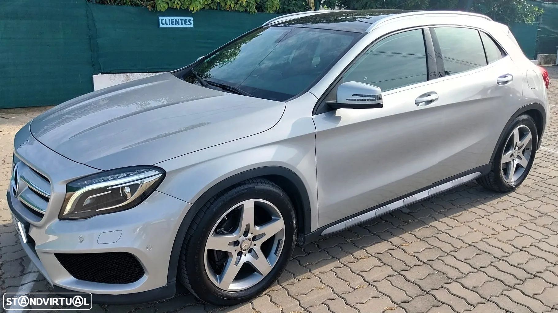 Mercedes-Benz GLA 180 CDi AMG Line Aut. - 1