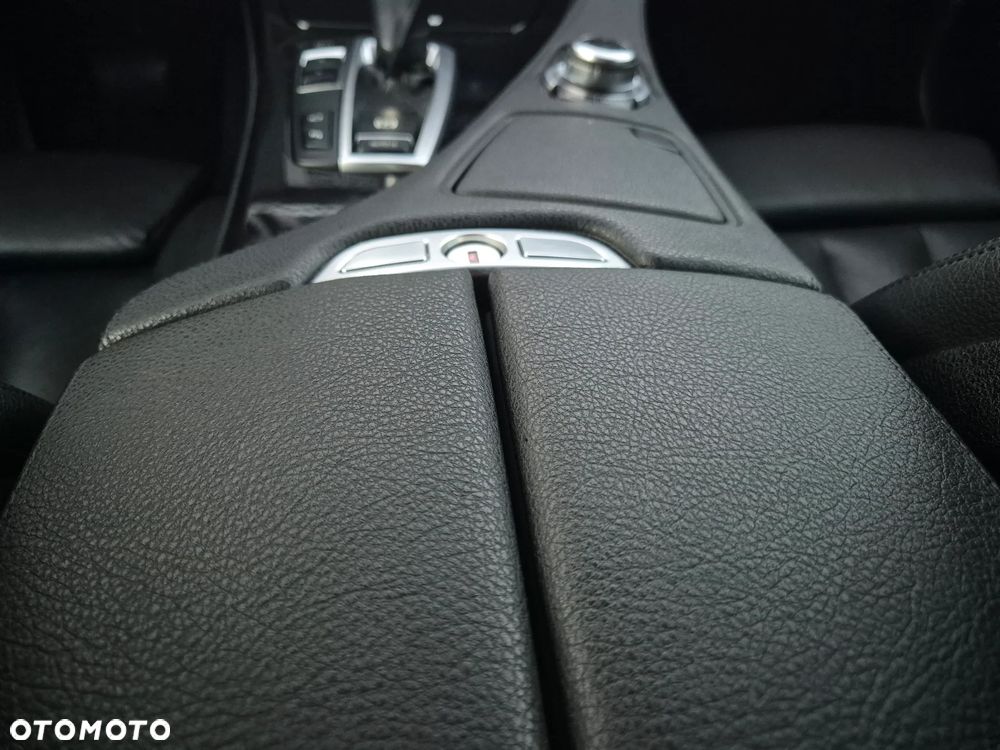 BMW Seria 6 650i - 21
