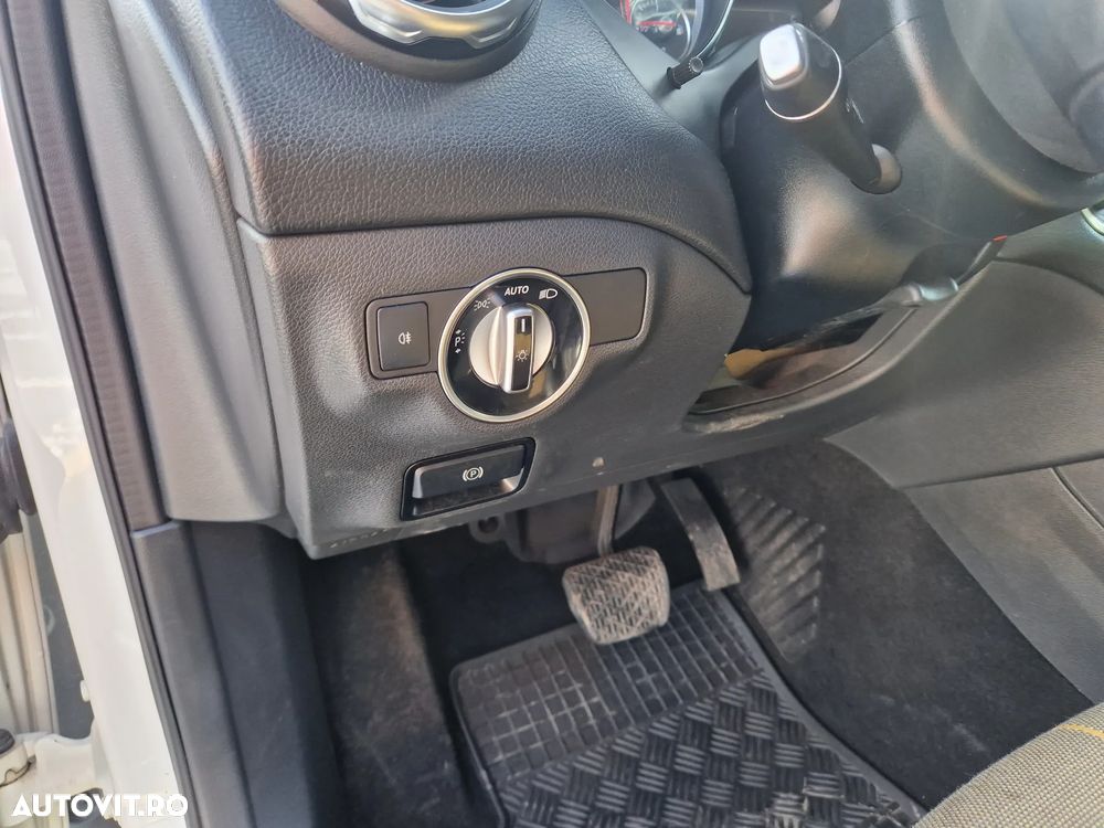 Mercedes-Benz GLA - 22