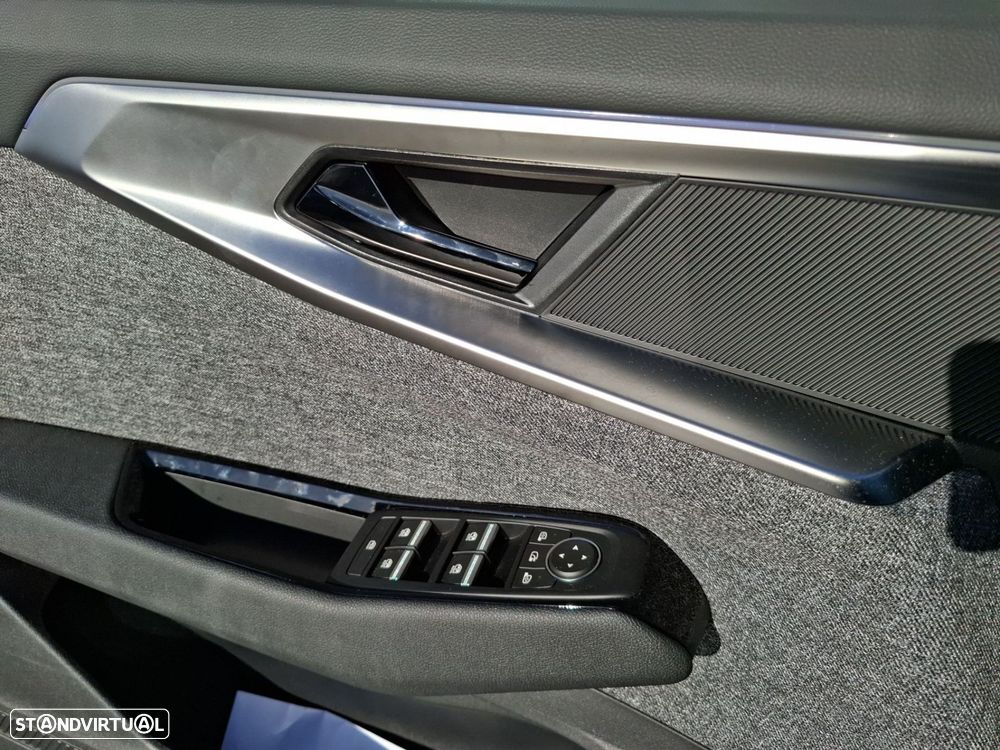 Renault Espace 1.2 E-Tech Full Hybrid Techno - 24