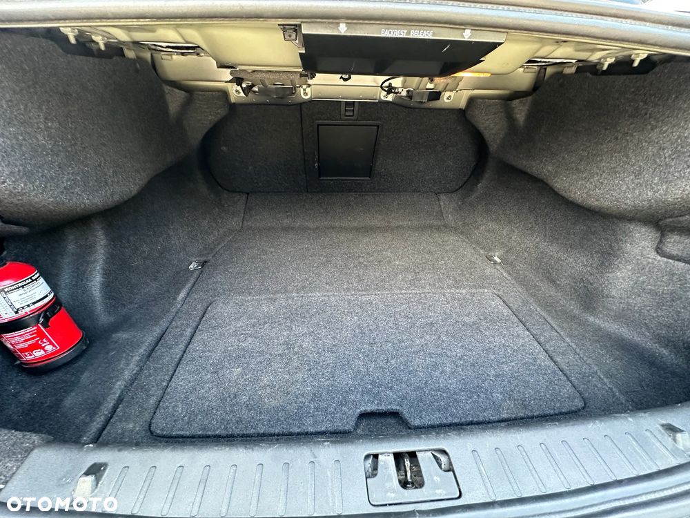 Volvo S60 T5 Drive-E Momentum - 13