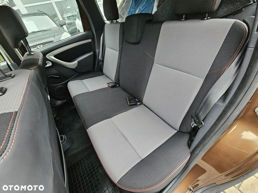 Dacia Duster 1.5 dCi Prestige 4WD - 16