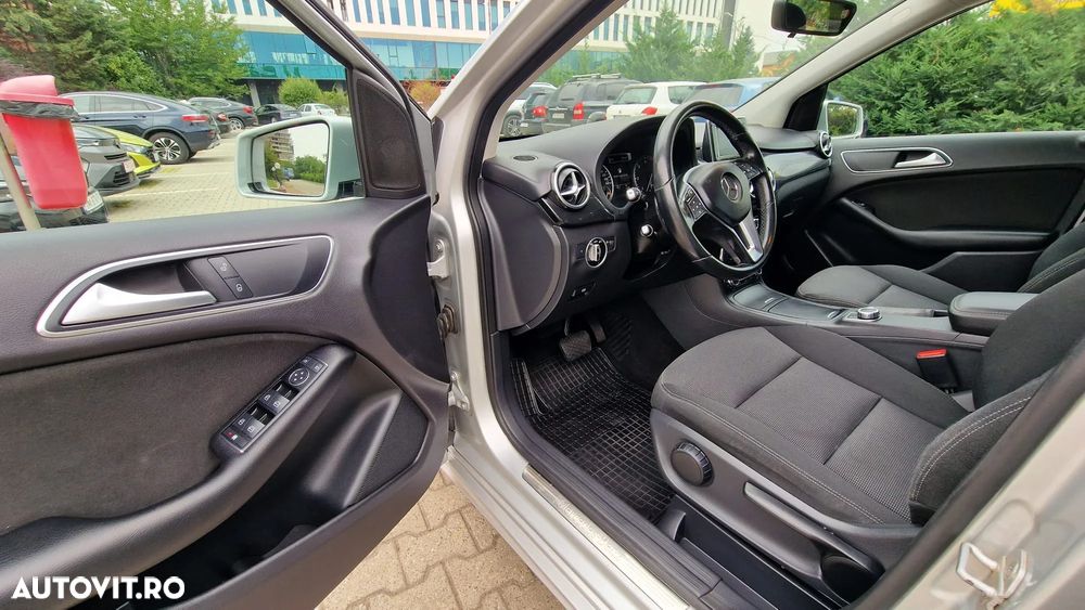 Mercedes-Benz B 180 CDI BlueEfficiency 7G-DCT - 6