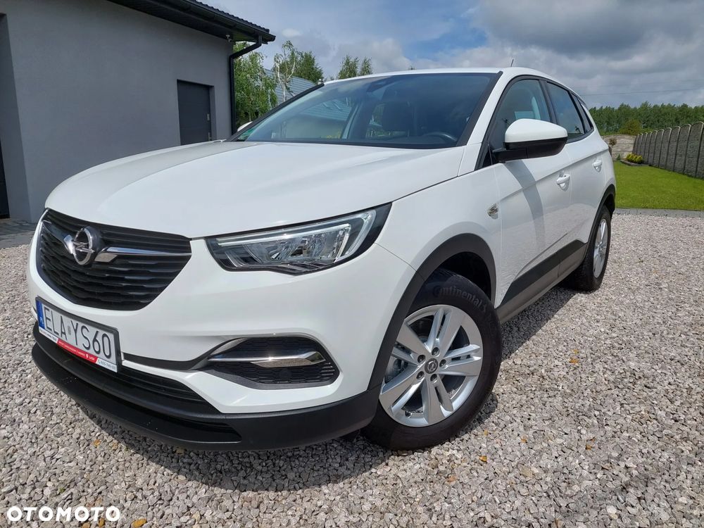 Opel Grandland X 1.2 Start/Stop Elegance - 2