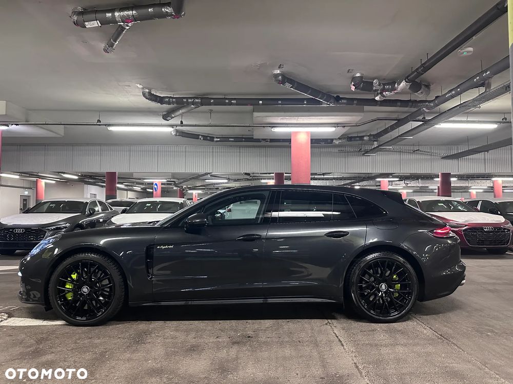 Porsche Panamera - 15