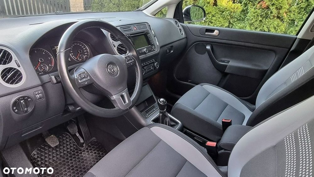 Volkswagen Golf Plus - 12