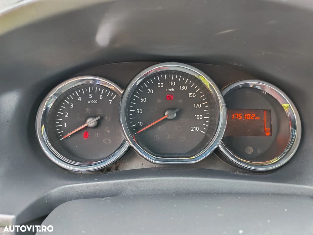 Dacia Logan TCe 90 Prestige - 5
