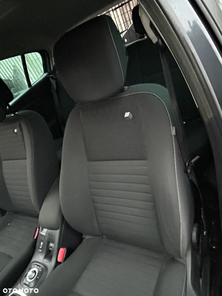 FOTEL FOTELE GRZANE KANAPA TAPICERKA WNĘTRZE RENAULT MEGANE 3 - 3