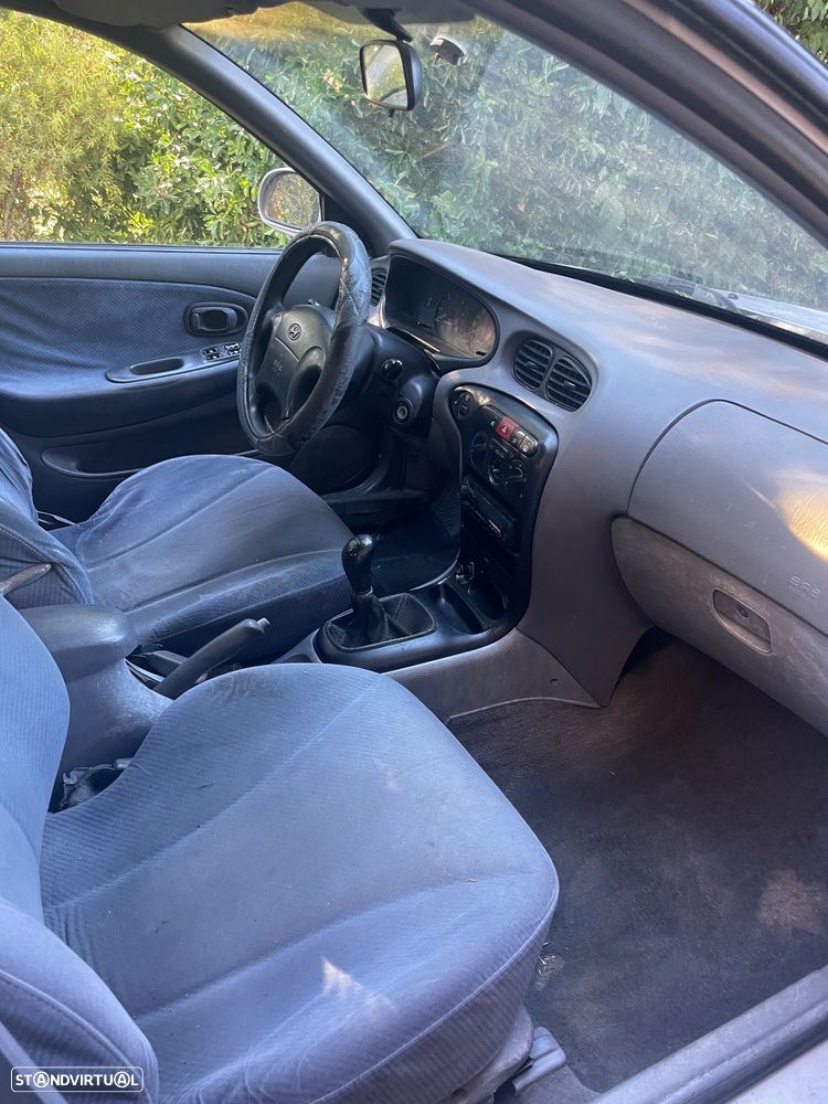 Hyundai Lantra SW Wagon 1.9 D GLS - 4