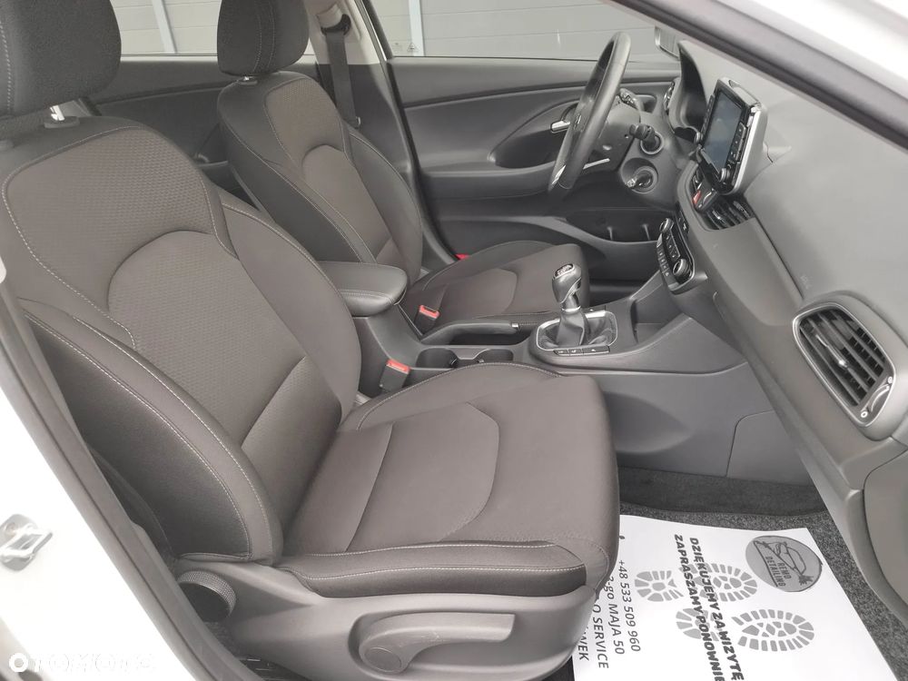 Hyundai i30 1.4 Trend - 29