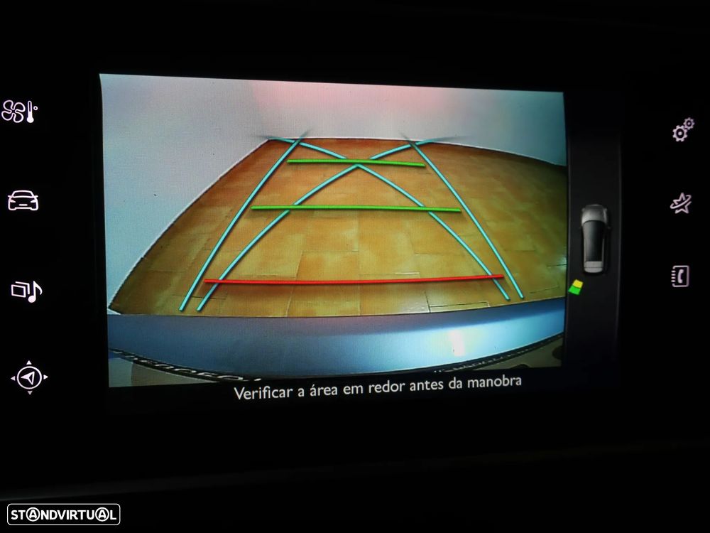 Peugeot 308 SW 1.6 BlueHDi Style - 23