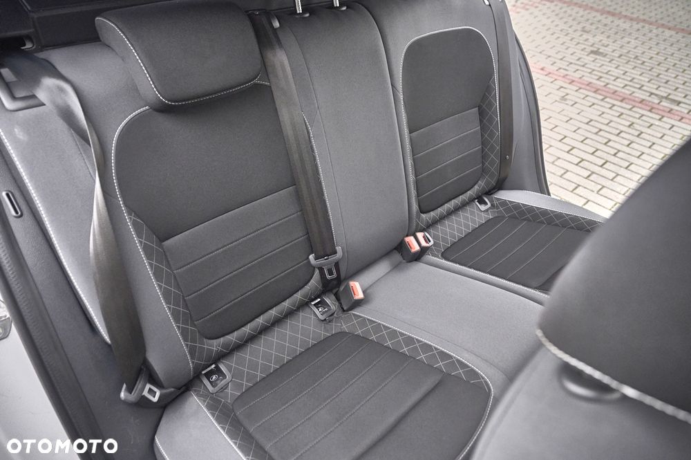 Skoda Fabia 1.0 TSI Ambition - 35