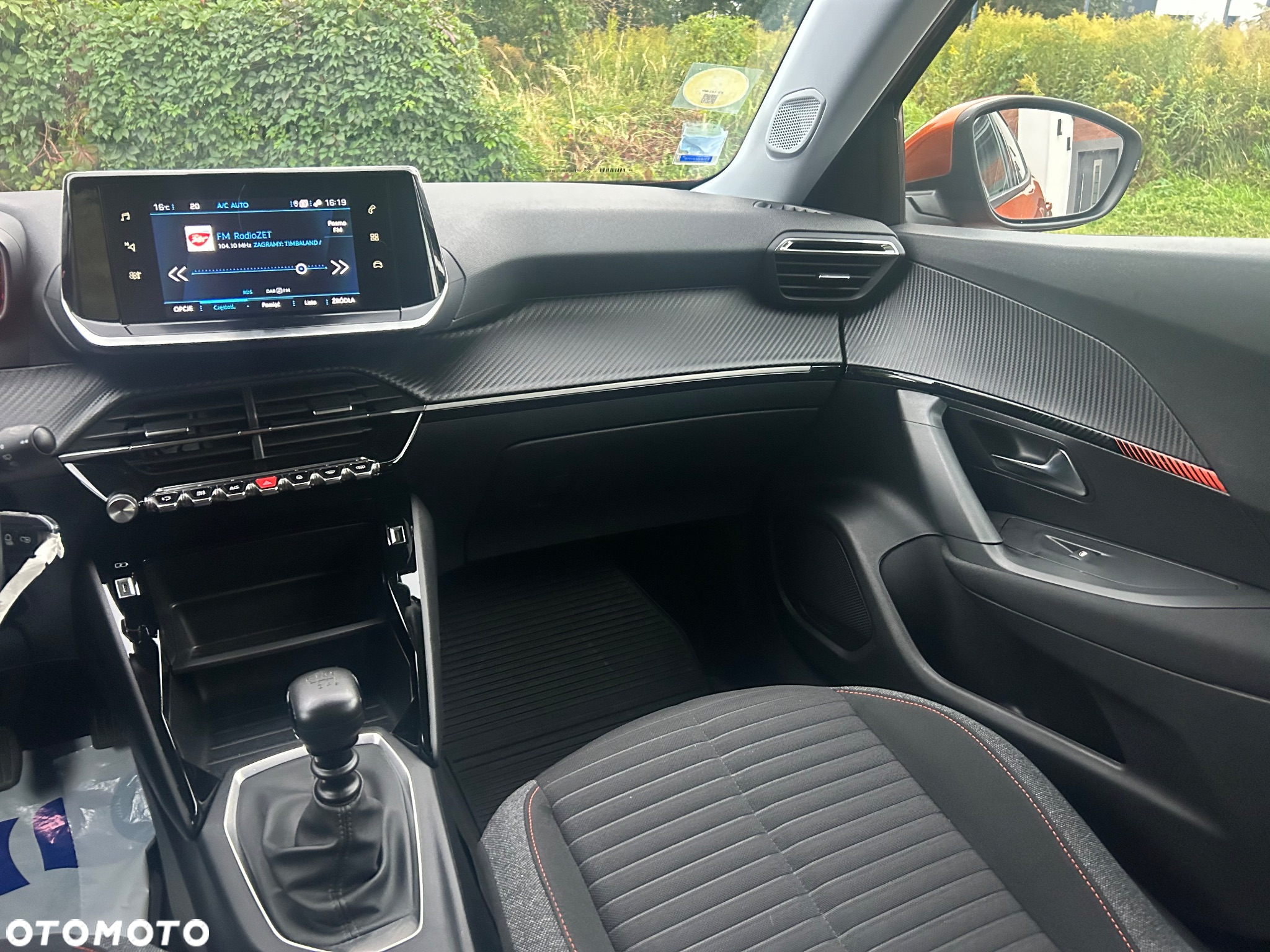 Peugeot 2008 1.5 BlueHDi Active Pack S&S - 11