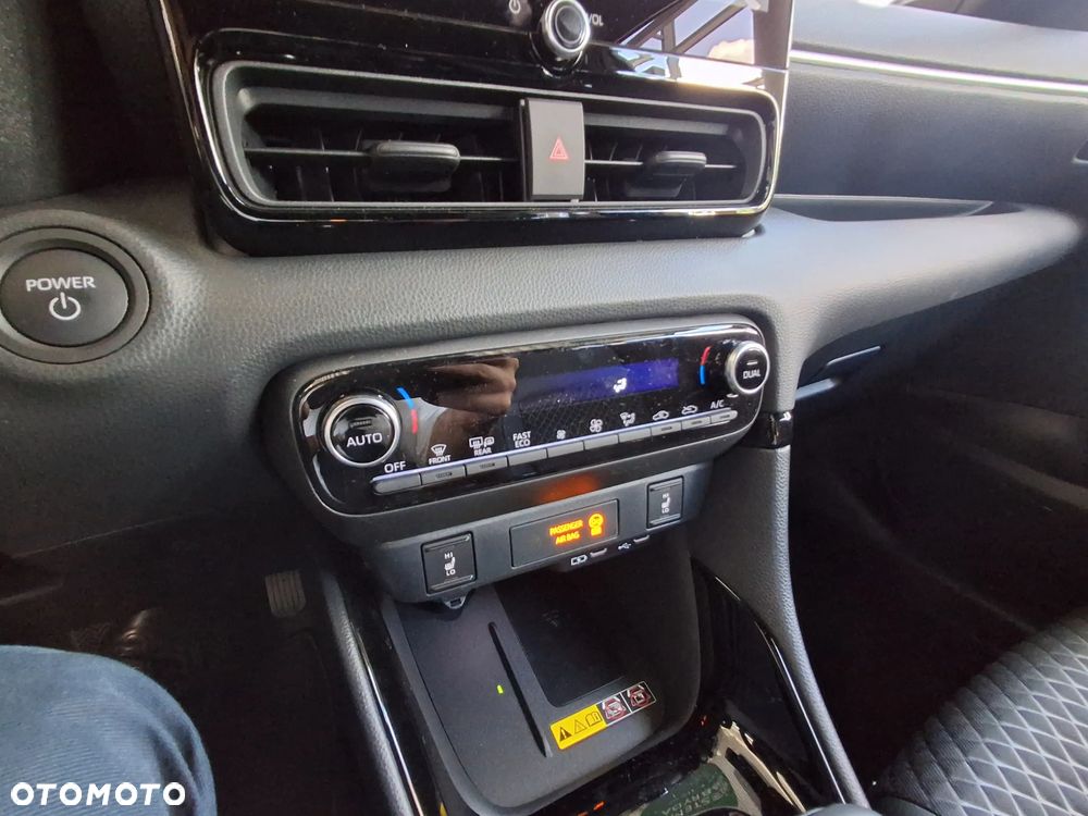 Toyota Yaris Hybrid 1.5 Executive - 15