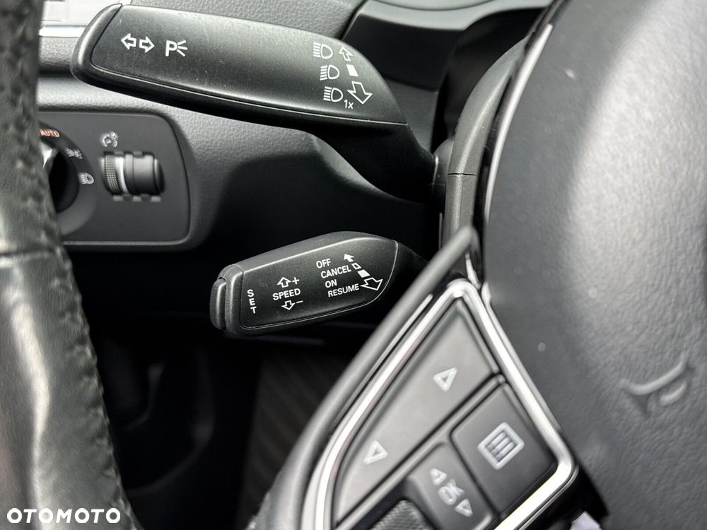 Audi Q3 1.4 TFSI Sport S tronic - 19