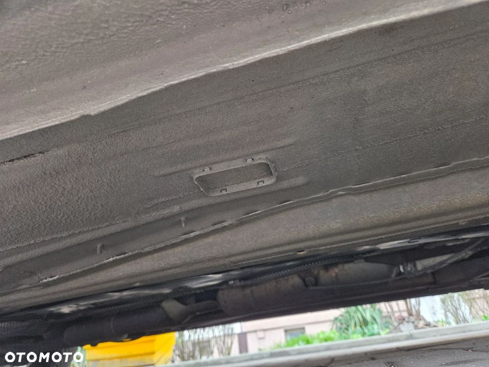 Ford Mondeo 2.0 TDCi Ambiente - 22