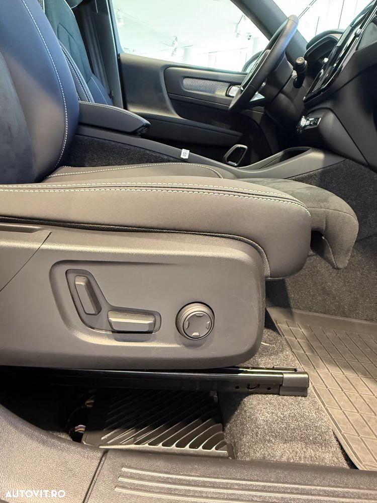 Volvo XC 40 - 24