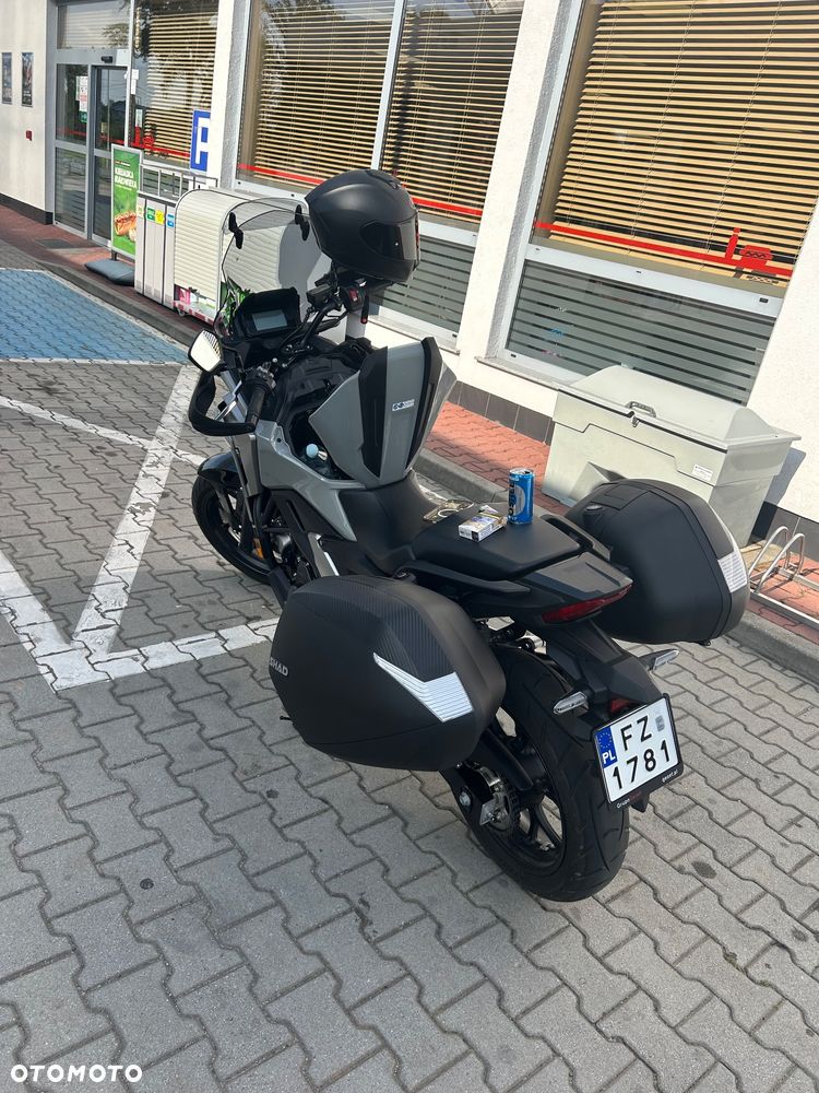 Honda NC - 10