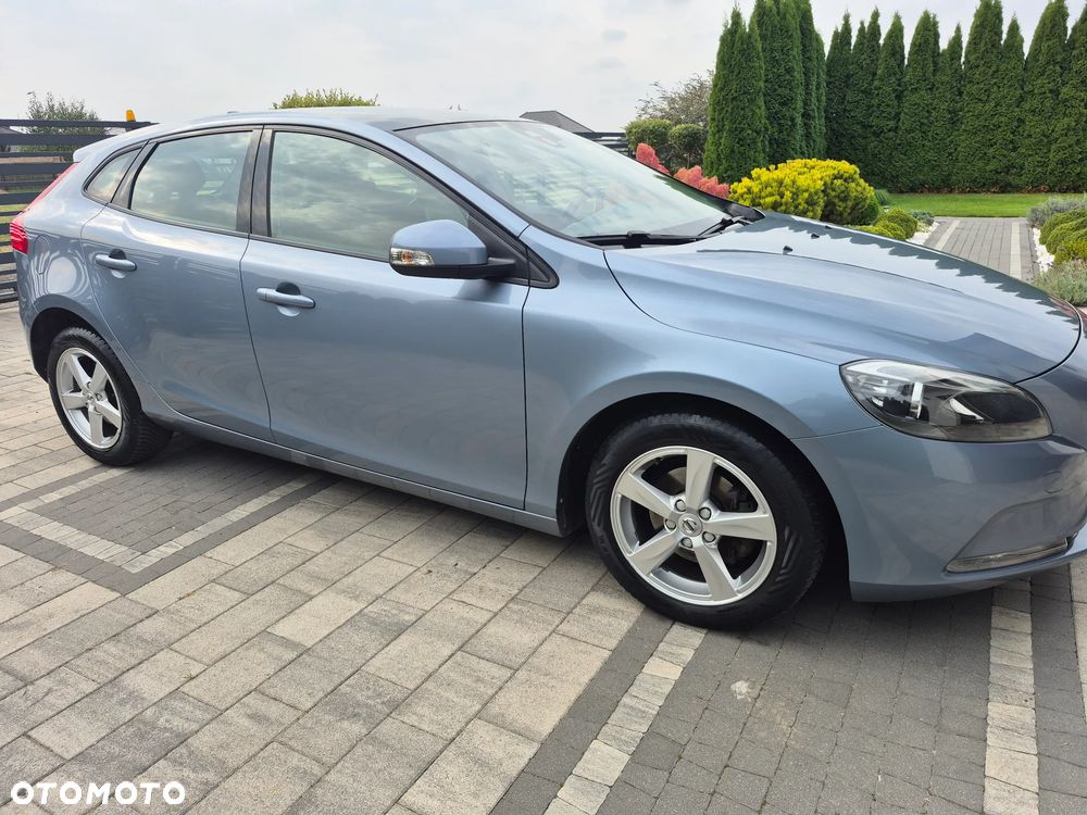Volvo V40 - 4