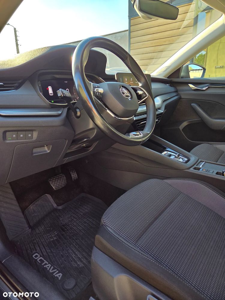 Skoda Octavia 1.4 TSI Plug-In Hybrid Ambition DSG - 14