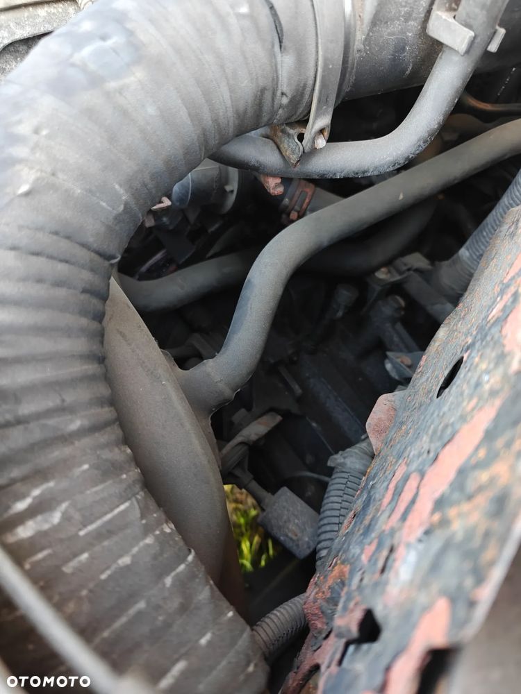 Renault Clio 1.6 16V Initiale - 12