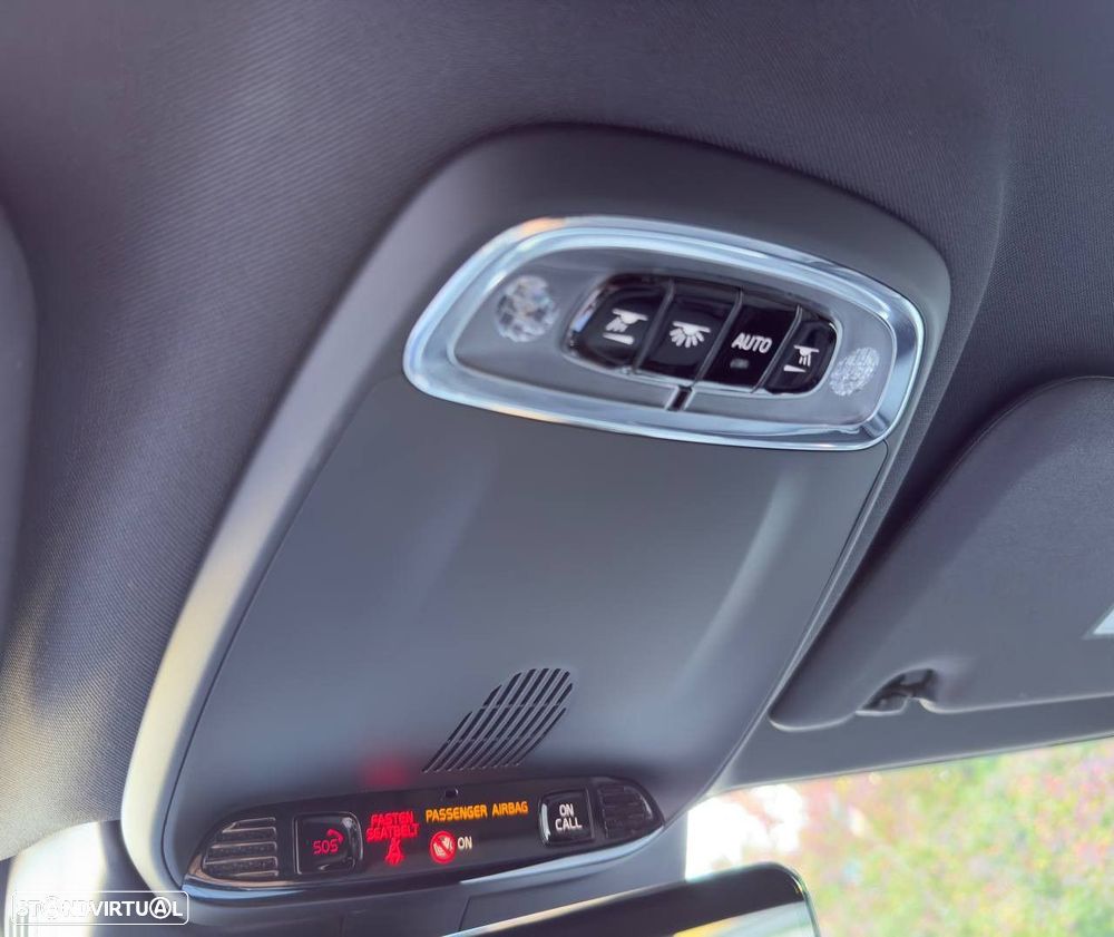 Volvo V60 2.0 D4 R-Design Geartronic - 21