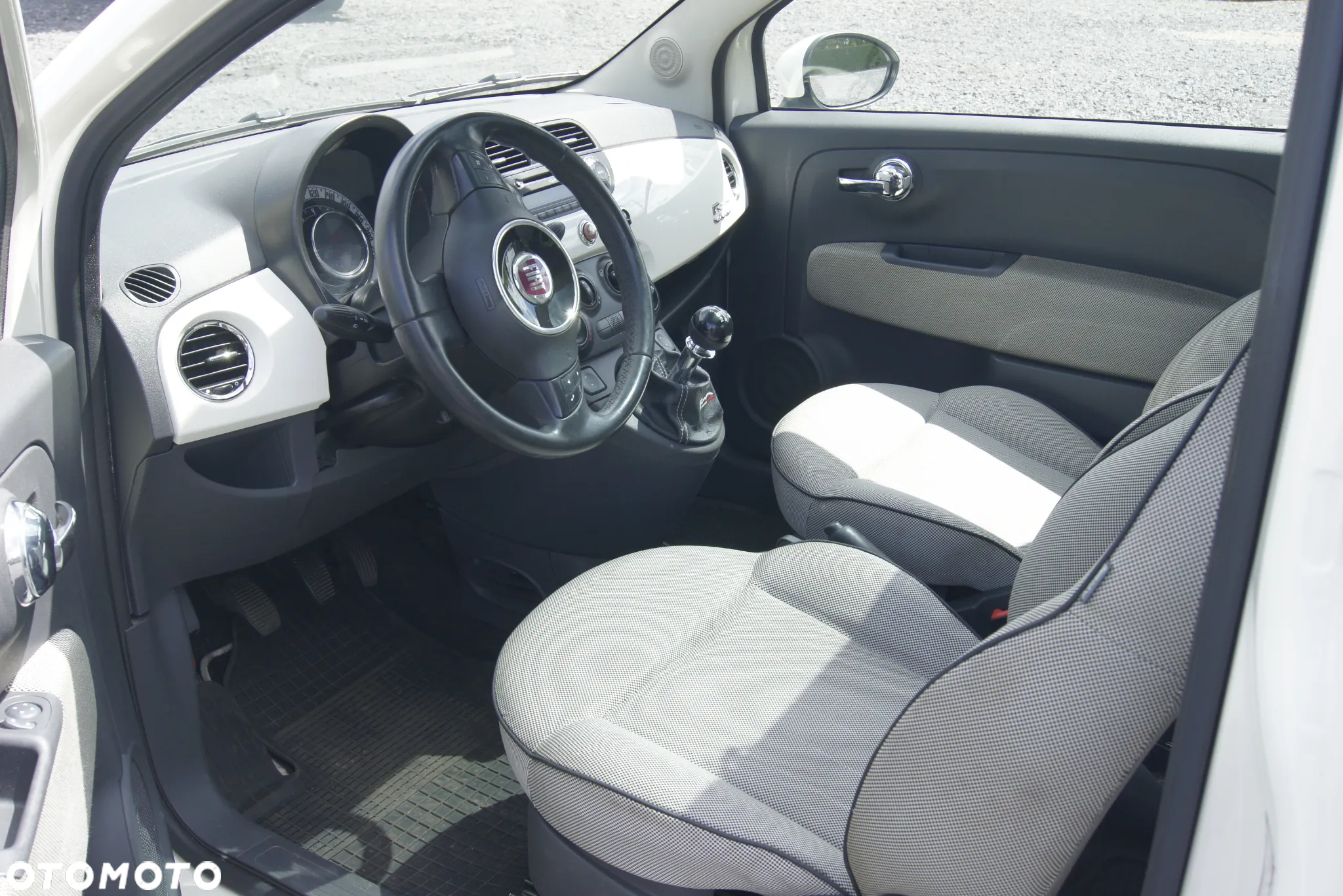 Fiat 500 C 1.2 8V Lounge - 18