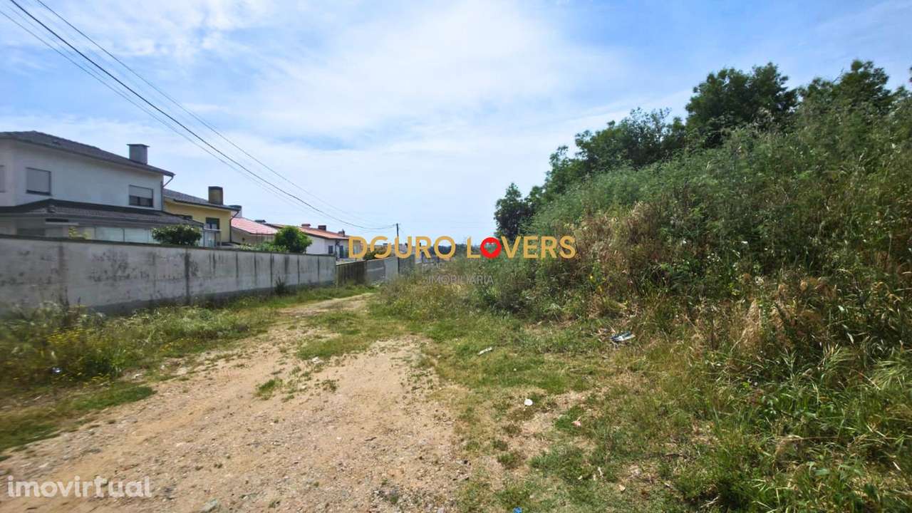 TERRENO COM PROJETO APROVADO EM GONDOMAR - Grande imagem: 2/30